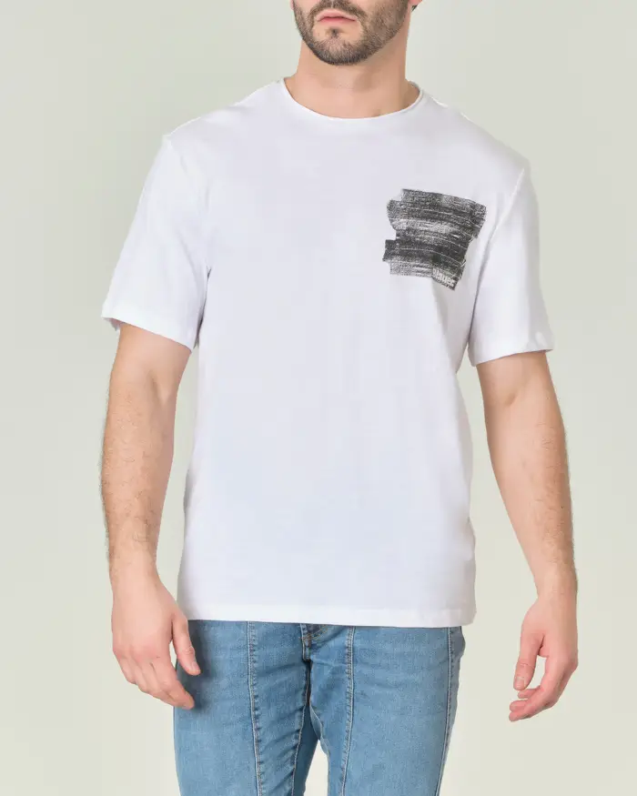 T-shirt bianca in puro cotone fiammato con stampa pennellate e logo sul petto