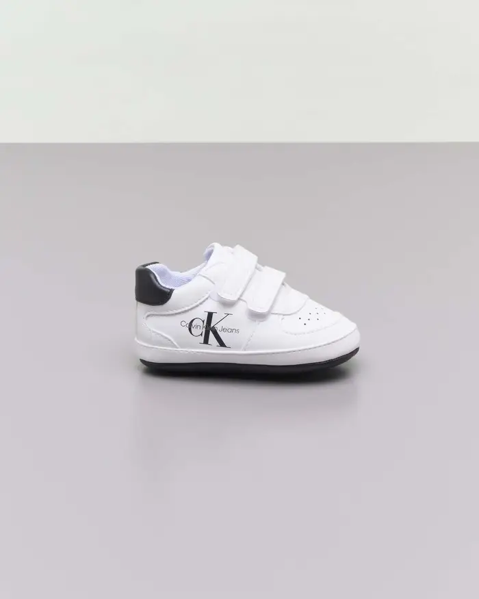 Sneakers Calvin Klein Kids bianche in ecopelle con chiusura a velcro e dettagli neri
