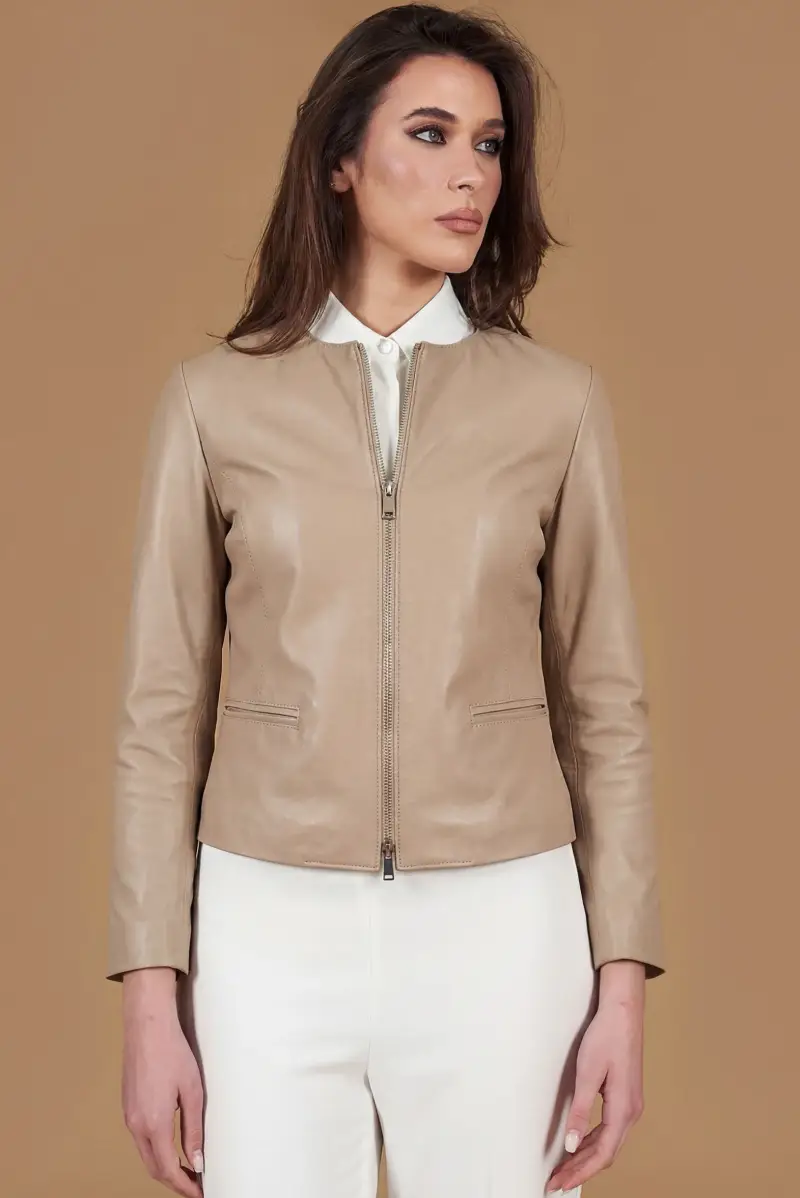 D Arienzo Giacca corta in pelle color sabbia girocollo effetto liscio, Seleziona Beige