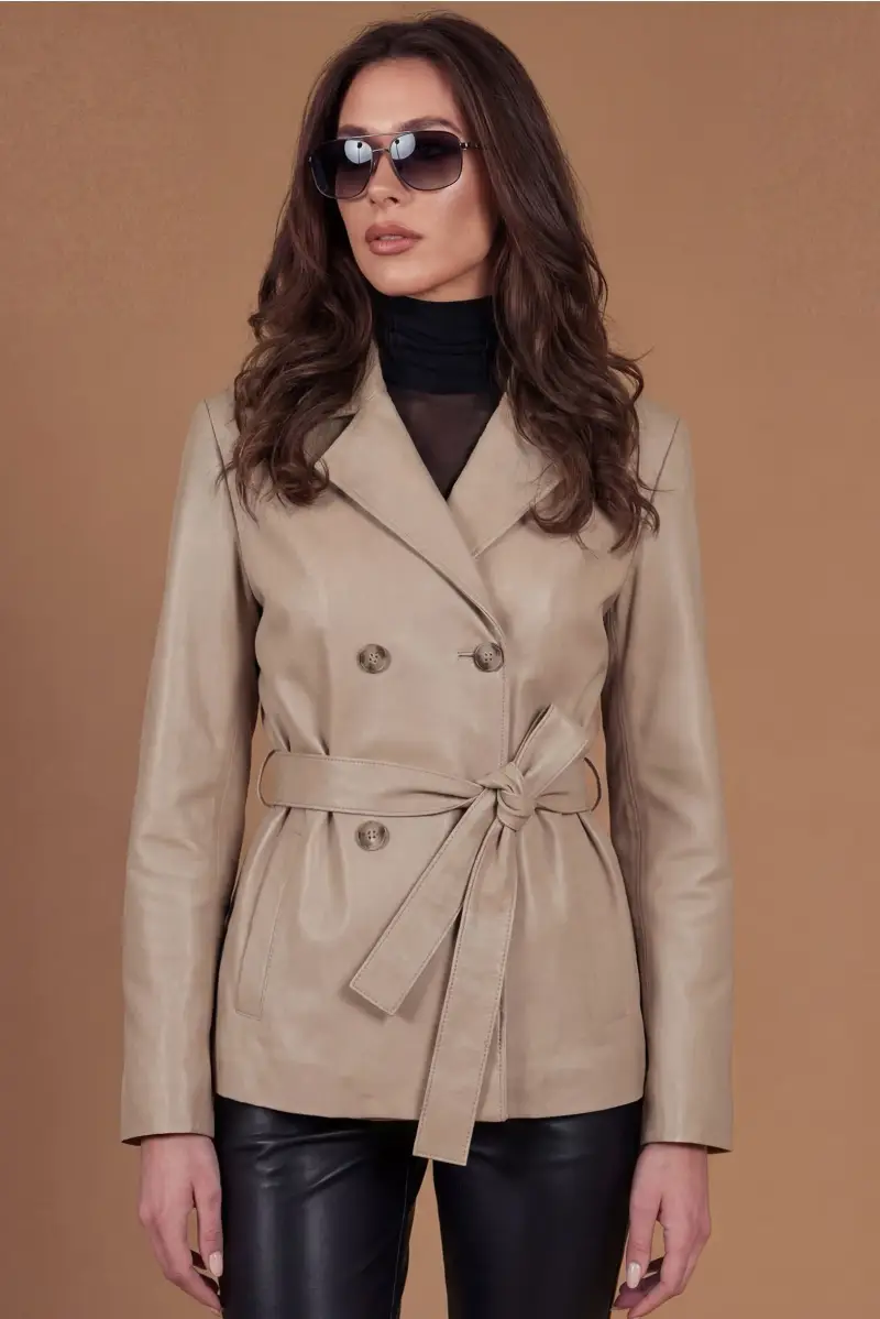 D Arienzo Giacca in pelle color sabbia doppio petto con cintura, Seleziona Beige