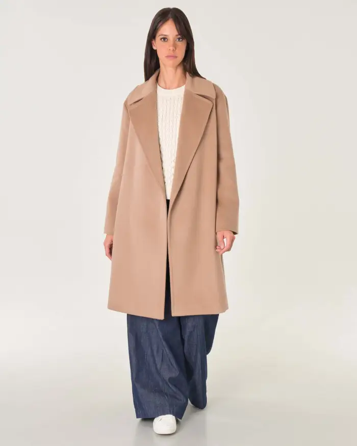 Cappotto midi Max Mara Studio a vestaglia color cammello in drap di pura lana con rever ampio