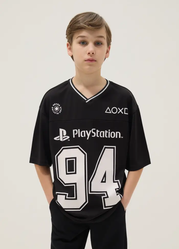 T-shirt In Puro Cotone Nero Da Bambino Regular Fit Con Logo Playstation, Nero