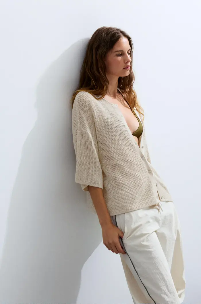 Pull&Bear Cardigan Maniche Corte Bottoni Beige