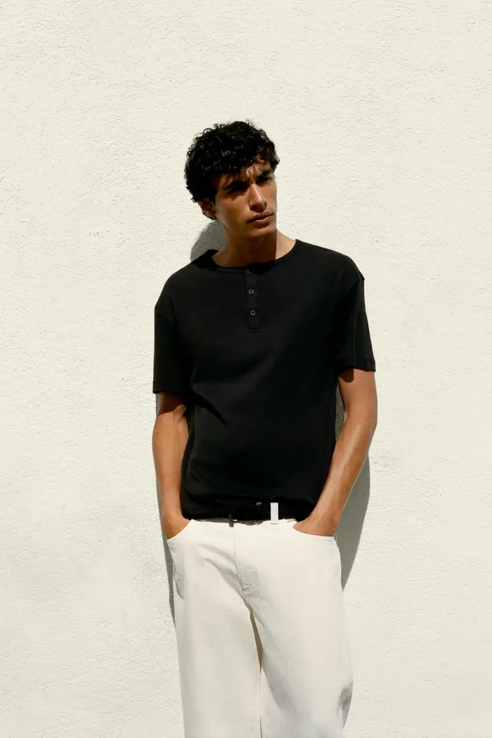Pull&Bear T-Shirt Basic Henley Nero
