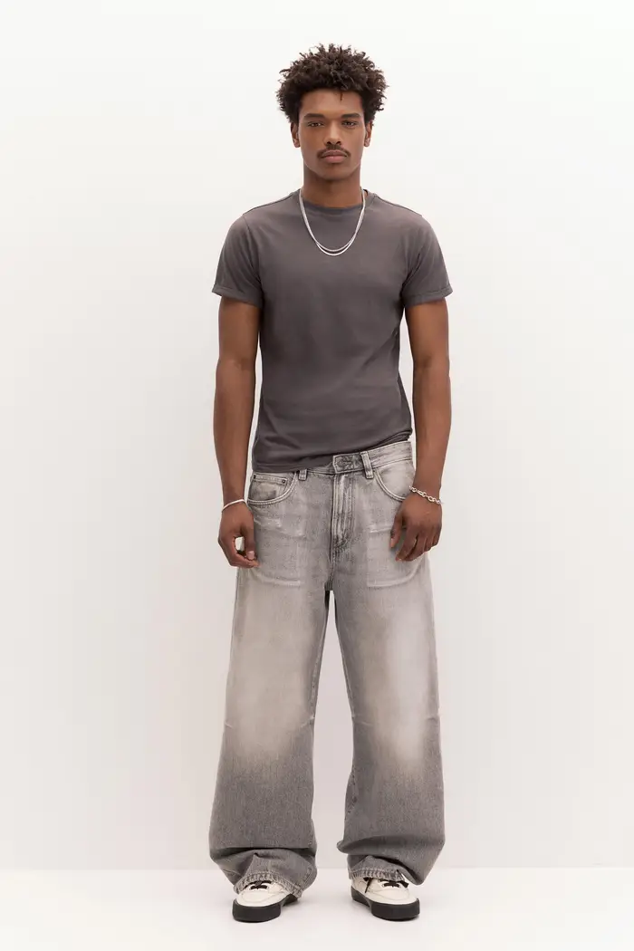 Pull&Bear T-Shirt Muscle Fit Grigio antracite