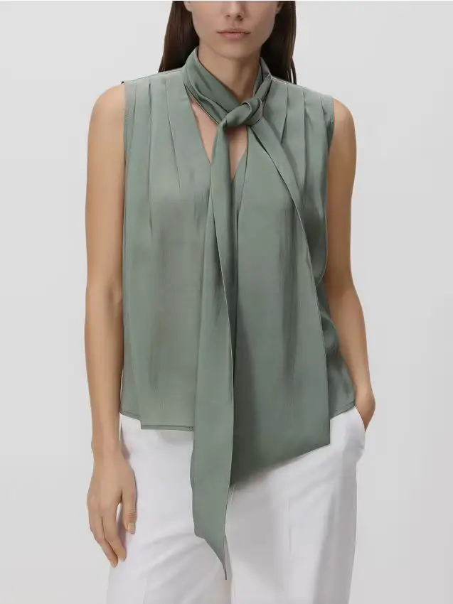 Blusa con sciarpa - verde oliva chiaro