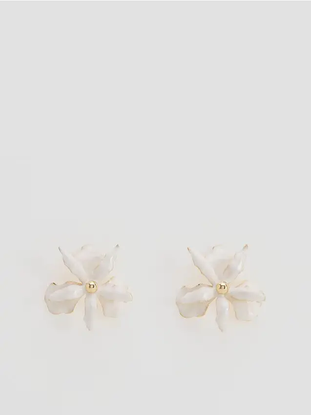Orecchini a forma di fiore - panna