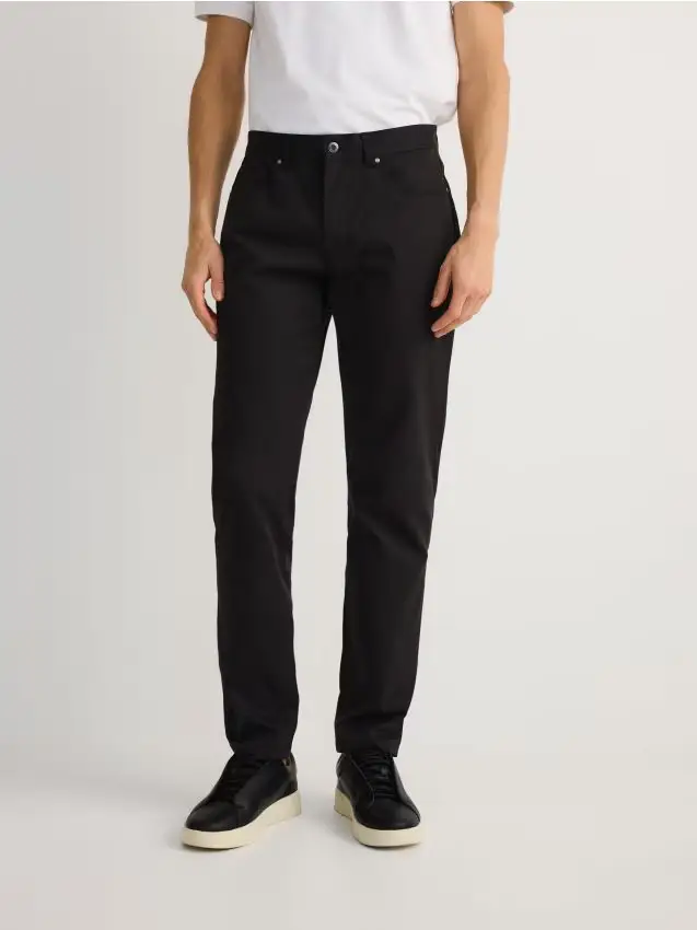 Pantaloni slim fit in lyocell - nero