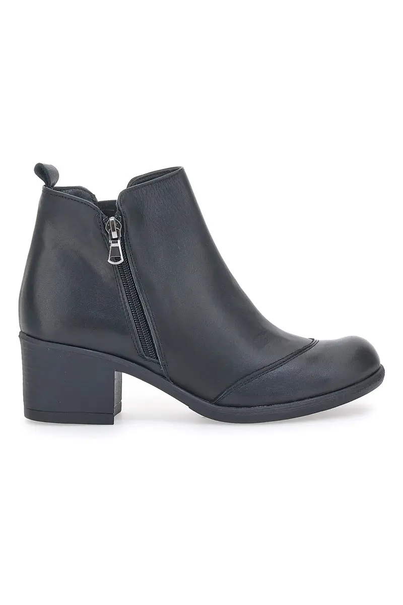 PITTARELLO CLASS Stivaletti con tacco 2080138